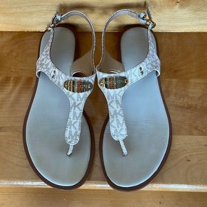 Michael kors melanie sandals